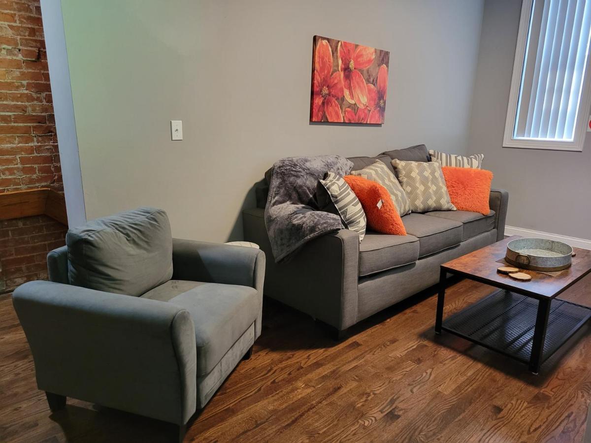 Spacious Industrial Split Level With A Balcony Cincinnati Ngoại thất bức ảnh